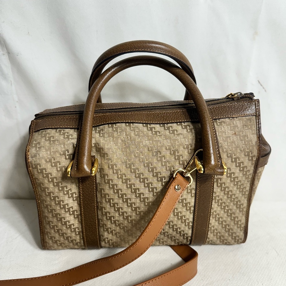Gucci Handbag - Picture 2 of 11